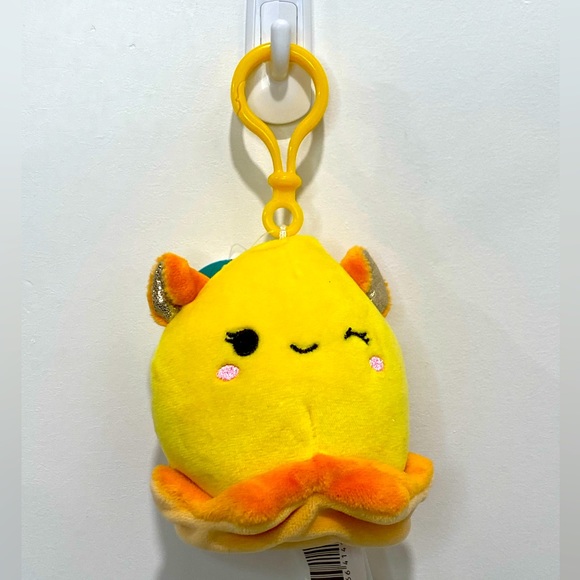 Bijan the Dumbo Octopus 3" Clip NWT Squishmallows - Picture 1 of 3